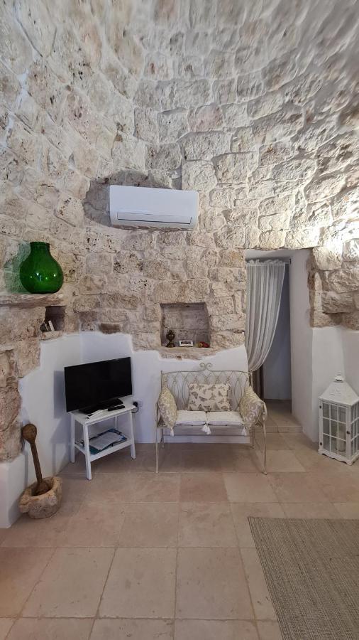Trulli Di Spinaruta Bed & Breakfast กร็อตตาเย ภายนอก รูปภาพ