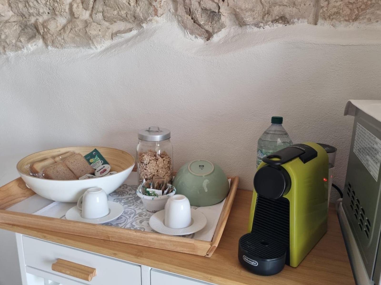 Trulli Di Spinaruta Bed & Breakfast กร็อตตาเย ภายนอก รูปภาพ
