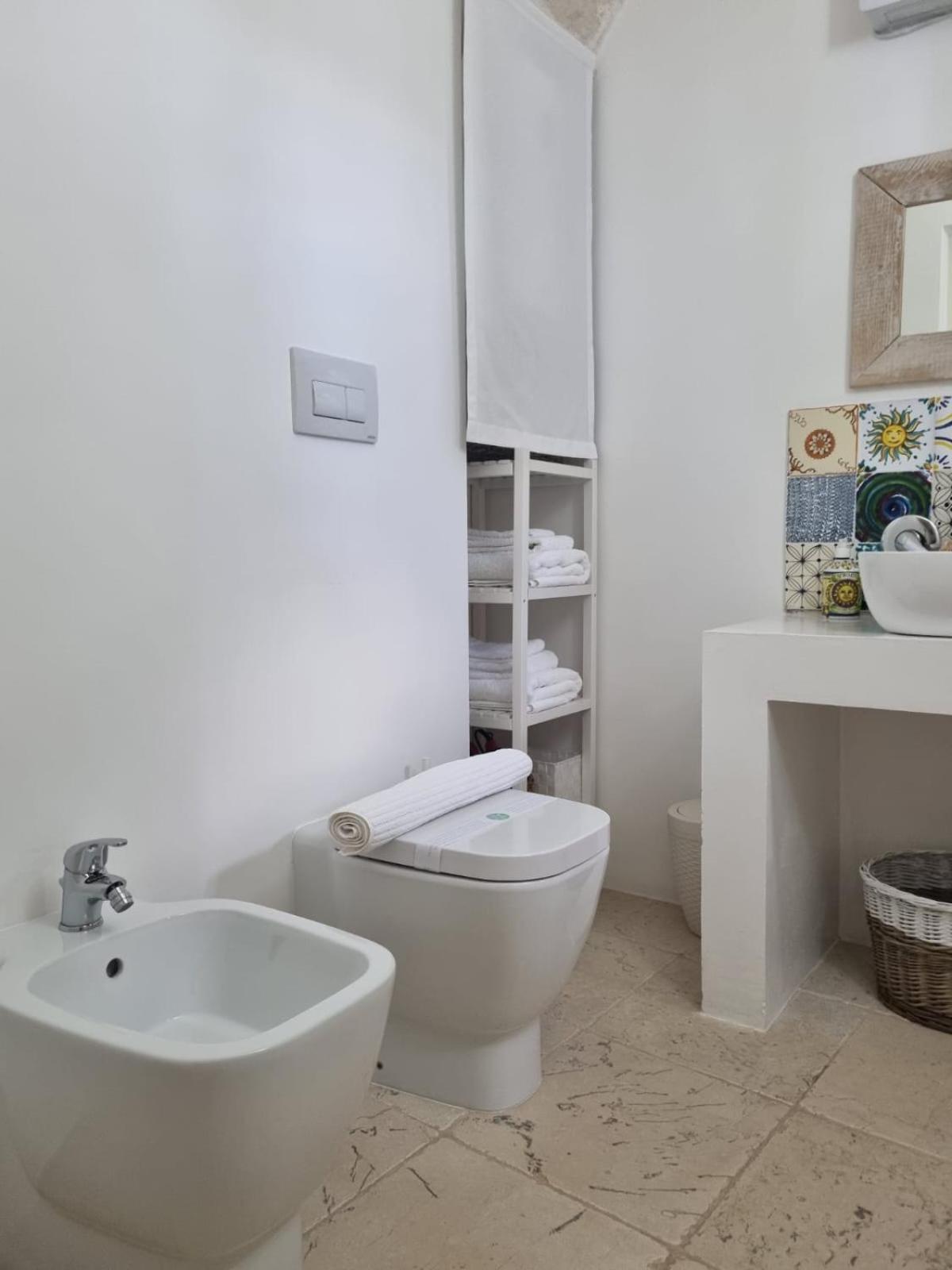 Trulli Di Spinaruta Bed & Breakfast กร็อตตาเย ภายนอก รูปภาพ