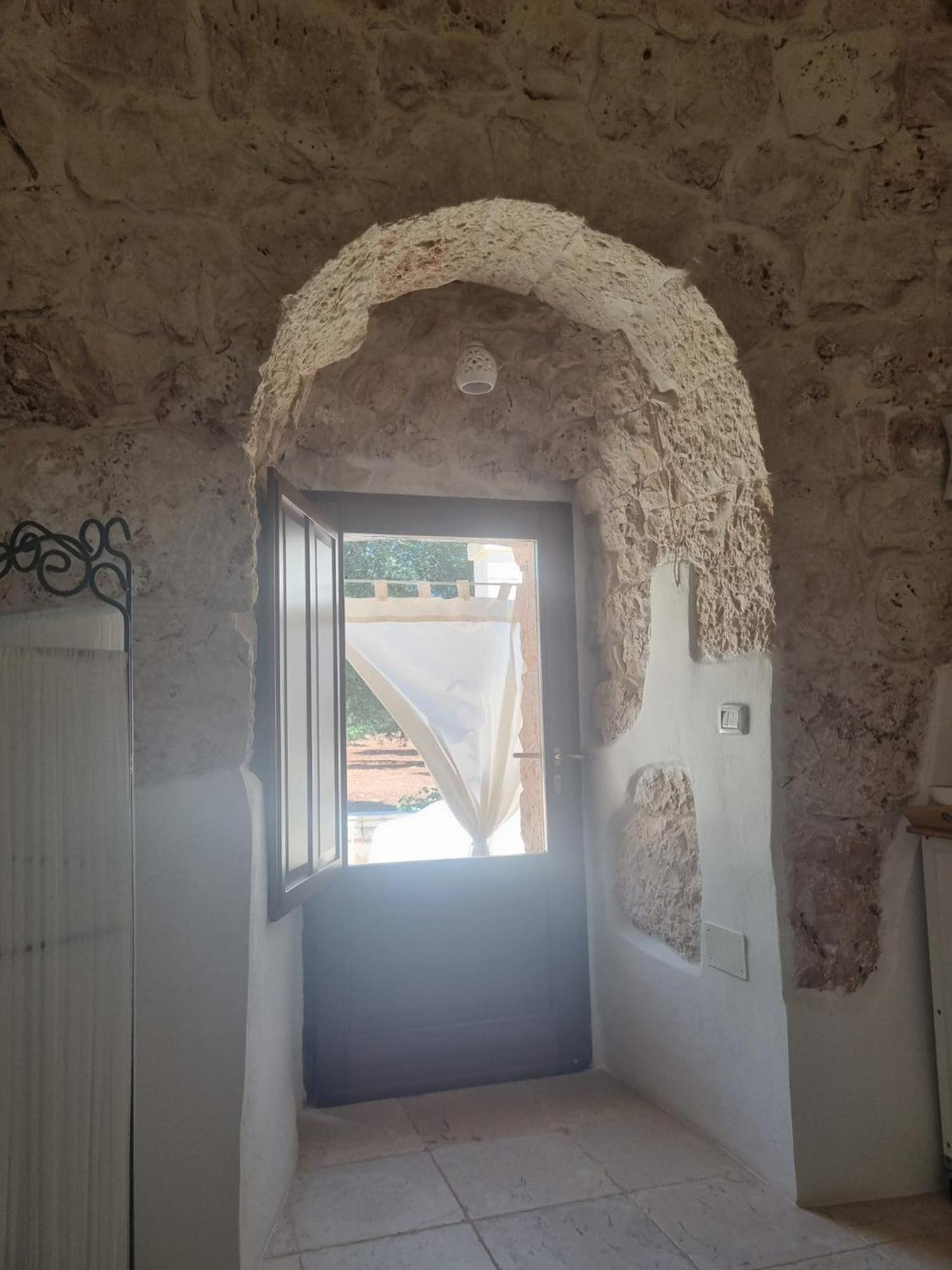 Trulli Di Spinaruta Bed & Breakfast กร็อตตาเย ภายนอก รูปภาพ