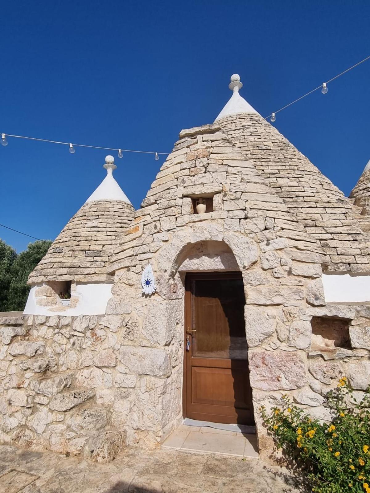 Trulli Di Spinaruta Bed & Breakfast กร็อตตาเย ภายนอก รูปภาพ